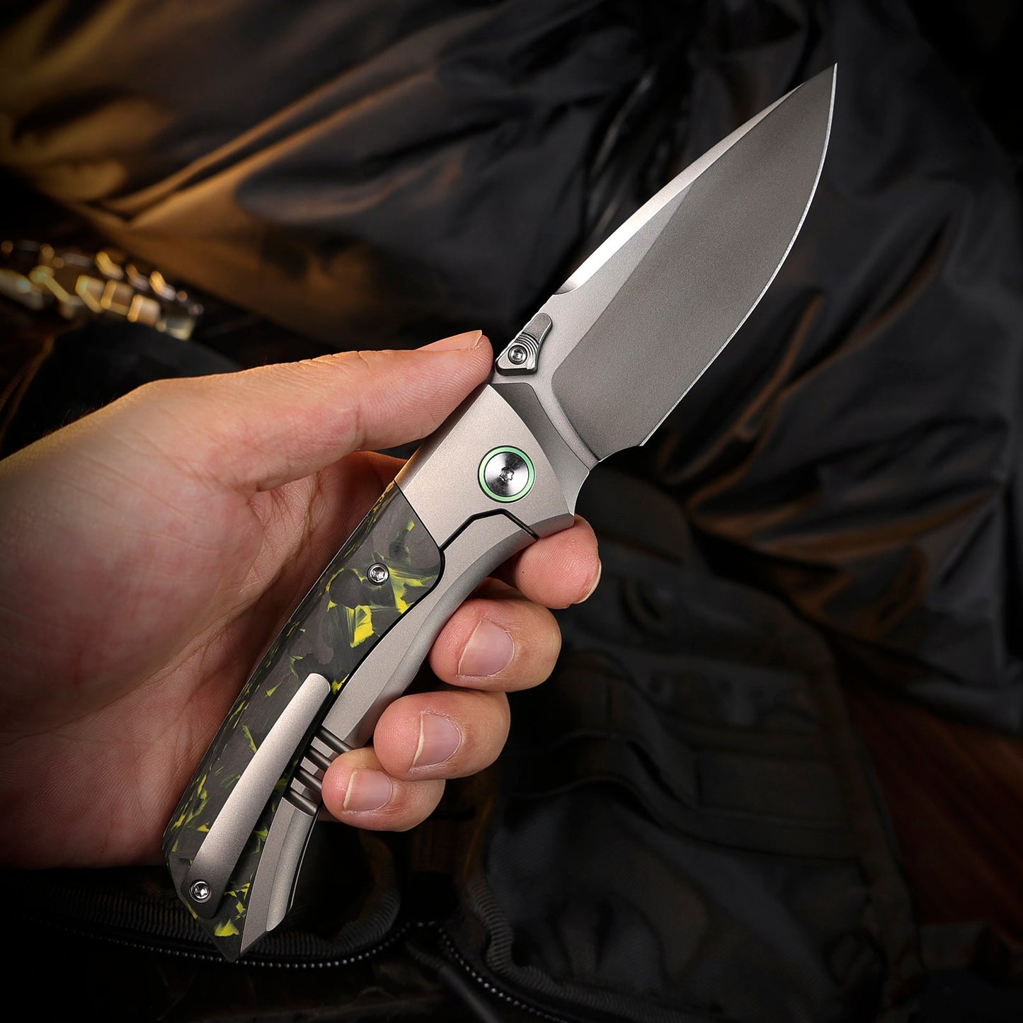 REMETTE RT-Steed Innovative Button Frame Lock M390 Blade Titanium Carbon Fiber Handle Folding Pocket Knife RTWS-TY