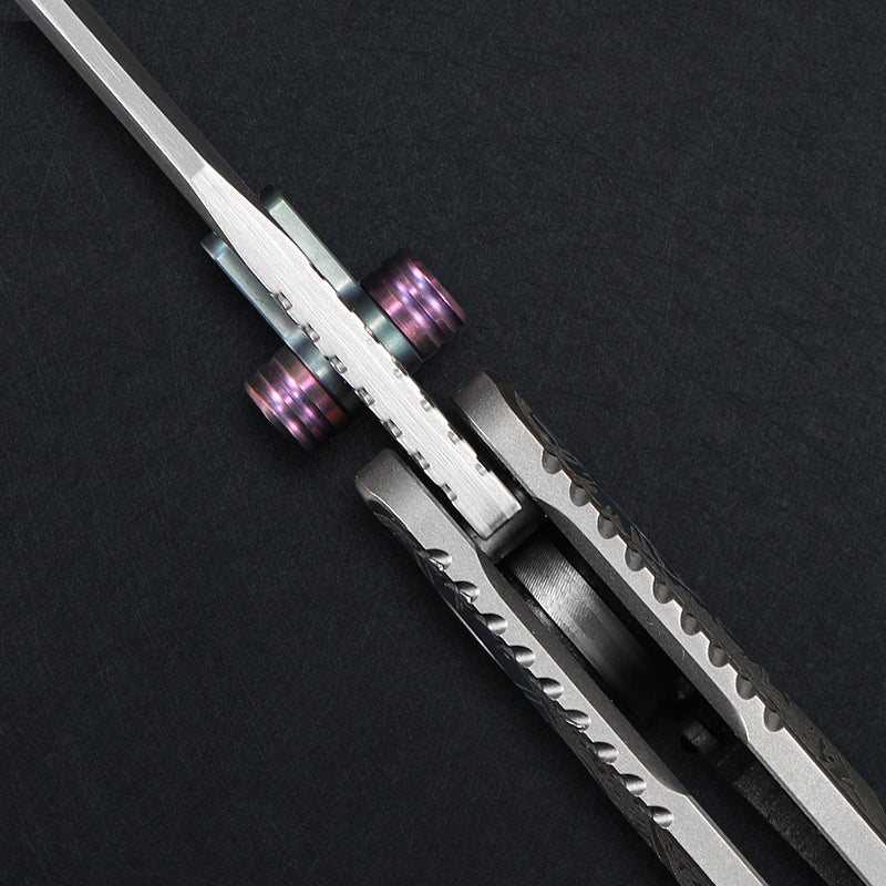CH Otoman Frame Lock Sliver Ti (3.75'' Mirror Elmax core)