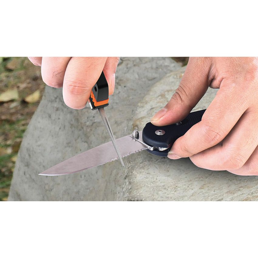 SHARPAL 6-IN-1 KNIFE SHARPENER & SURVIVAL TOOL