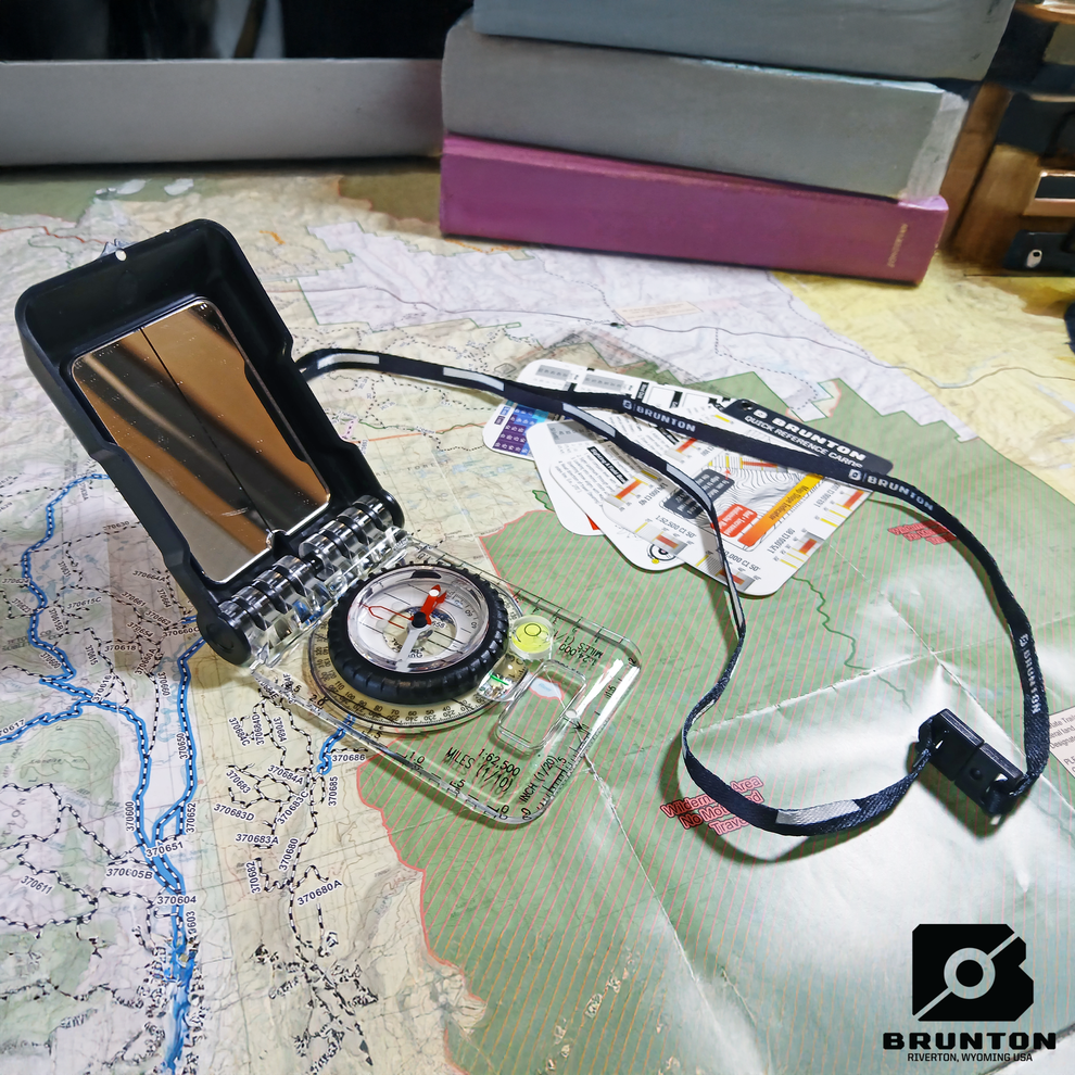 BRUNTON TruArc™ 15 Luminous Compass