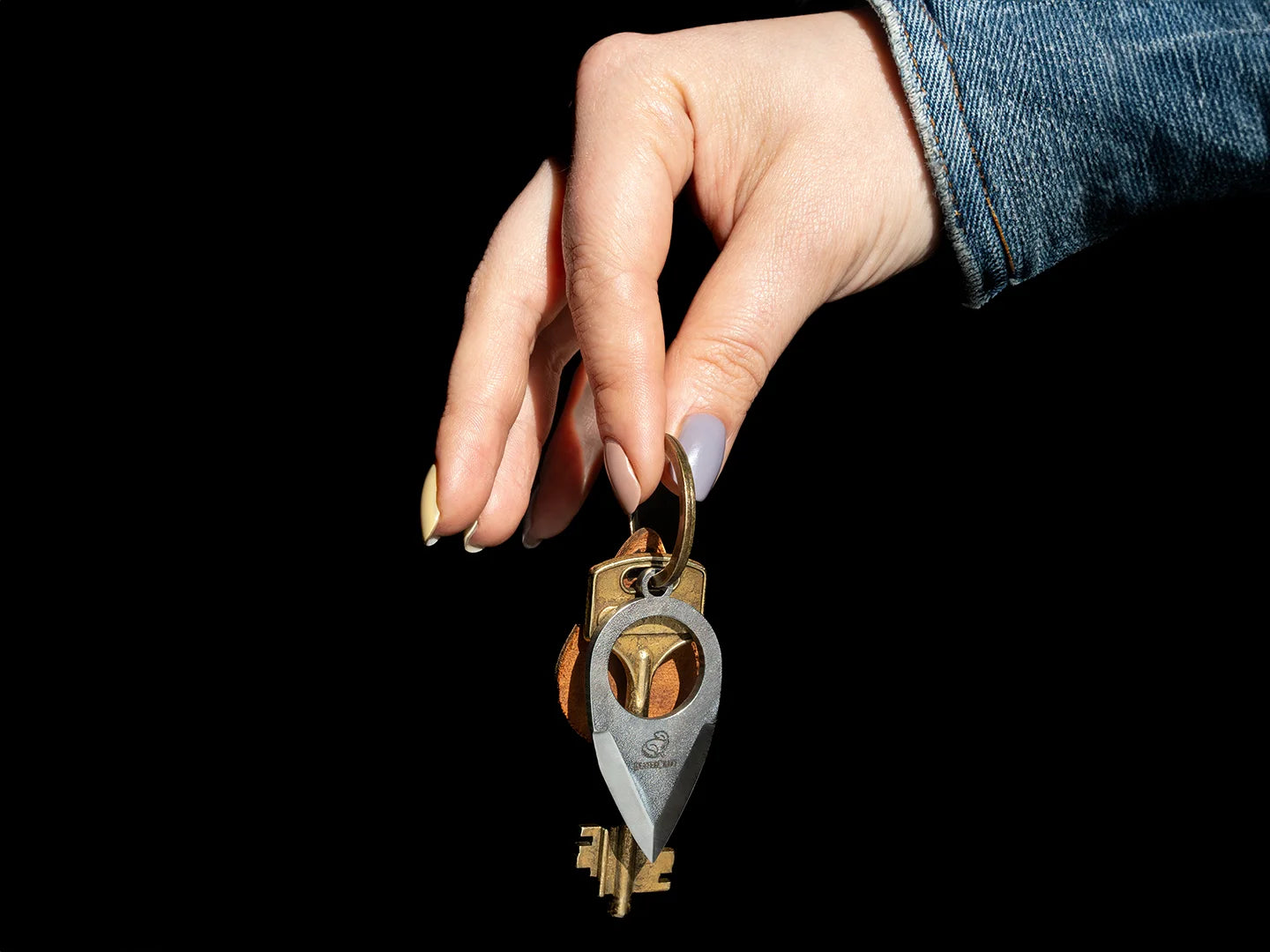 BEAVERCRAFT Small Keychain Knife with Finger Ring and Leather Sheath - PK1