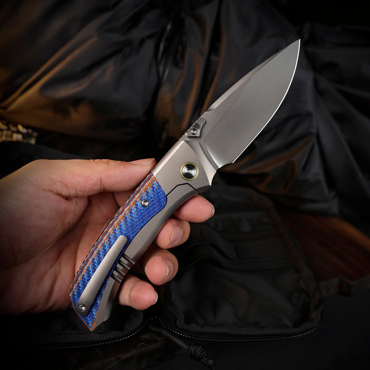 REMETTE RT-Steed Innovative Button Frame Lock M390 Blade Titanium Carbon Fiber Handle Folding Pocket Knife RTWS-TC