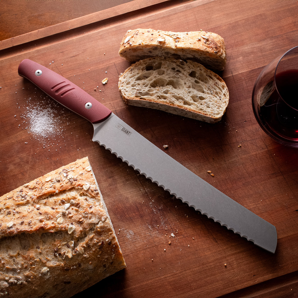 GIANT MOUSE Bread Knife - Red G10
