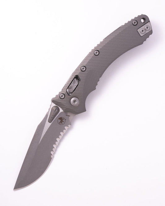 MICROTECH Amphibian® - RAM-LOK™ S/E Apocalyptic® Part Serrate Natural Clear (137RL-11APFLNC)
