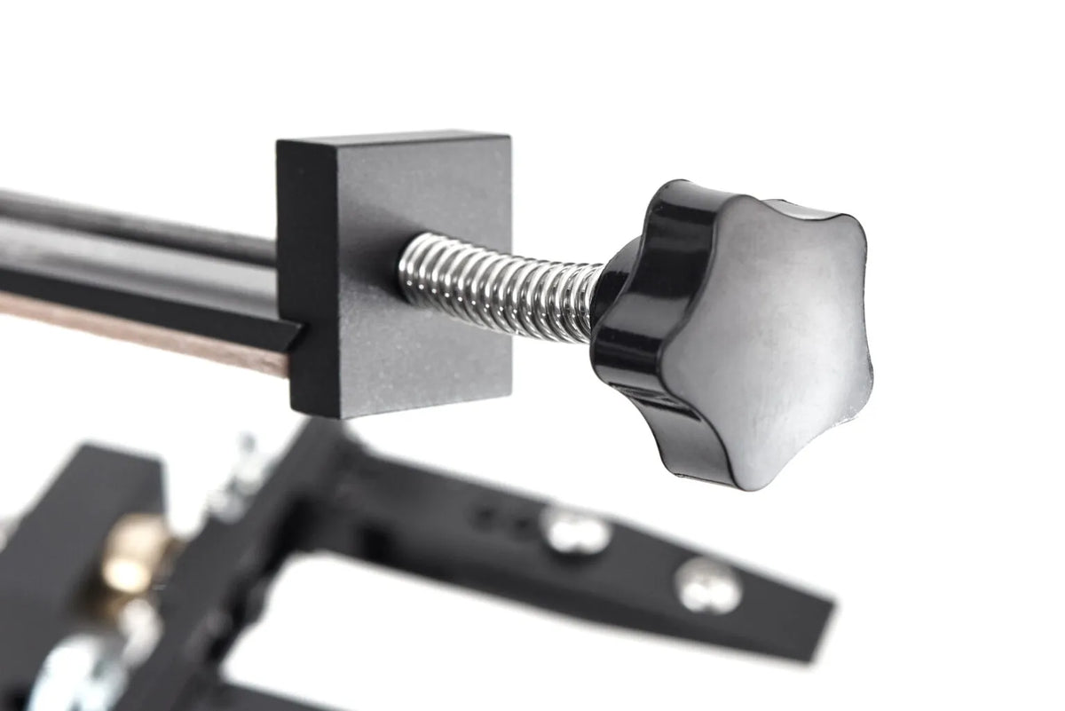 SHARPI SYSTEM knife sharpening system with protractor
