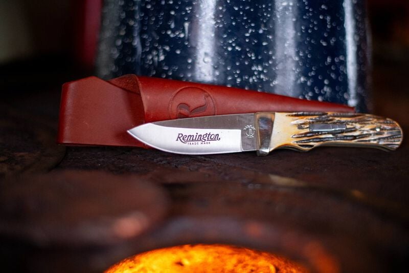 REMINGTON 2026 Bullet Knife - King of the Mountain, Fixed Blade