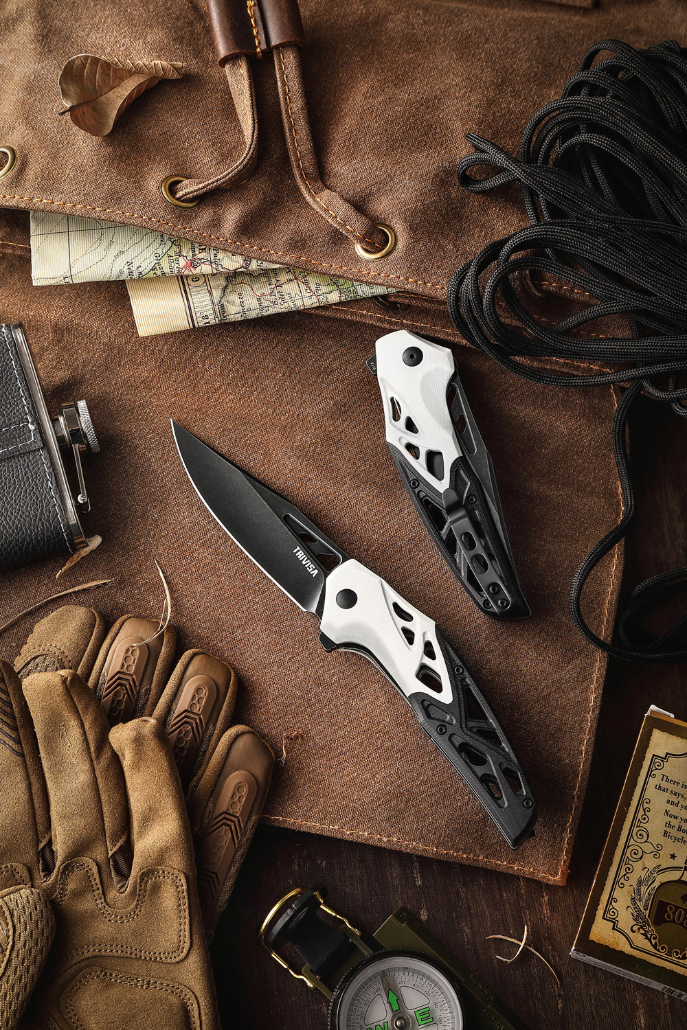TRIVISA Leo-03BW Liner Lock,3.74" K110 Steel,G10 Handle