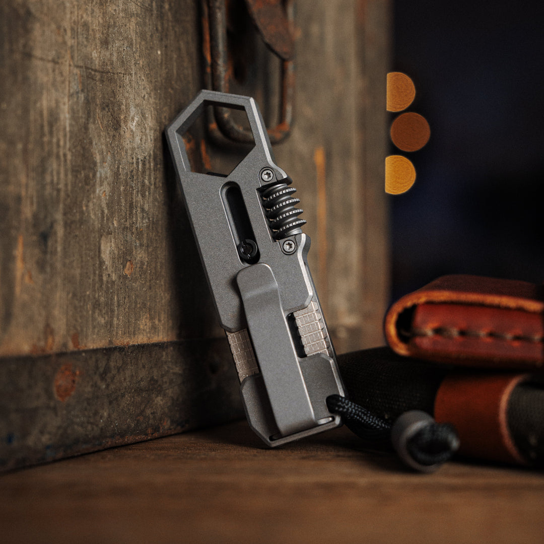 BIG IDEA DESIGN Ti EDC Wrench