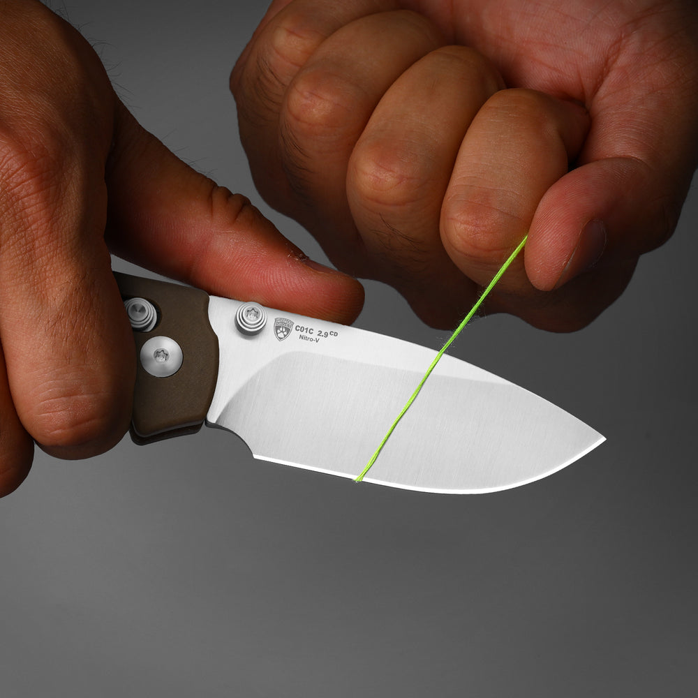 KIZER CUTLERY Sheepdog® C01C 2.9 CD | Kizer Clutch Lock™ | Norplex UltreX™ Micarta | Nitro-V | KizerV™ 3488.29CDA1