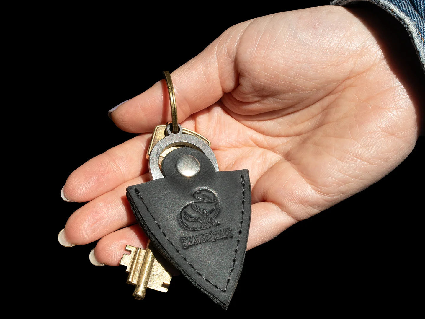 BEAVERCRAFT Small Keychain Knife with Finger Ring and Leather Sheath - PK1