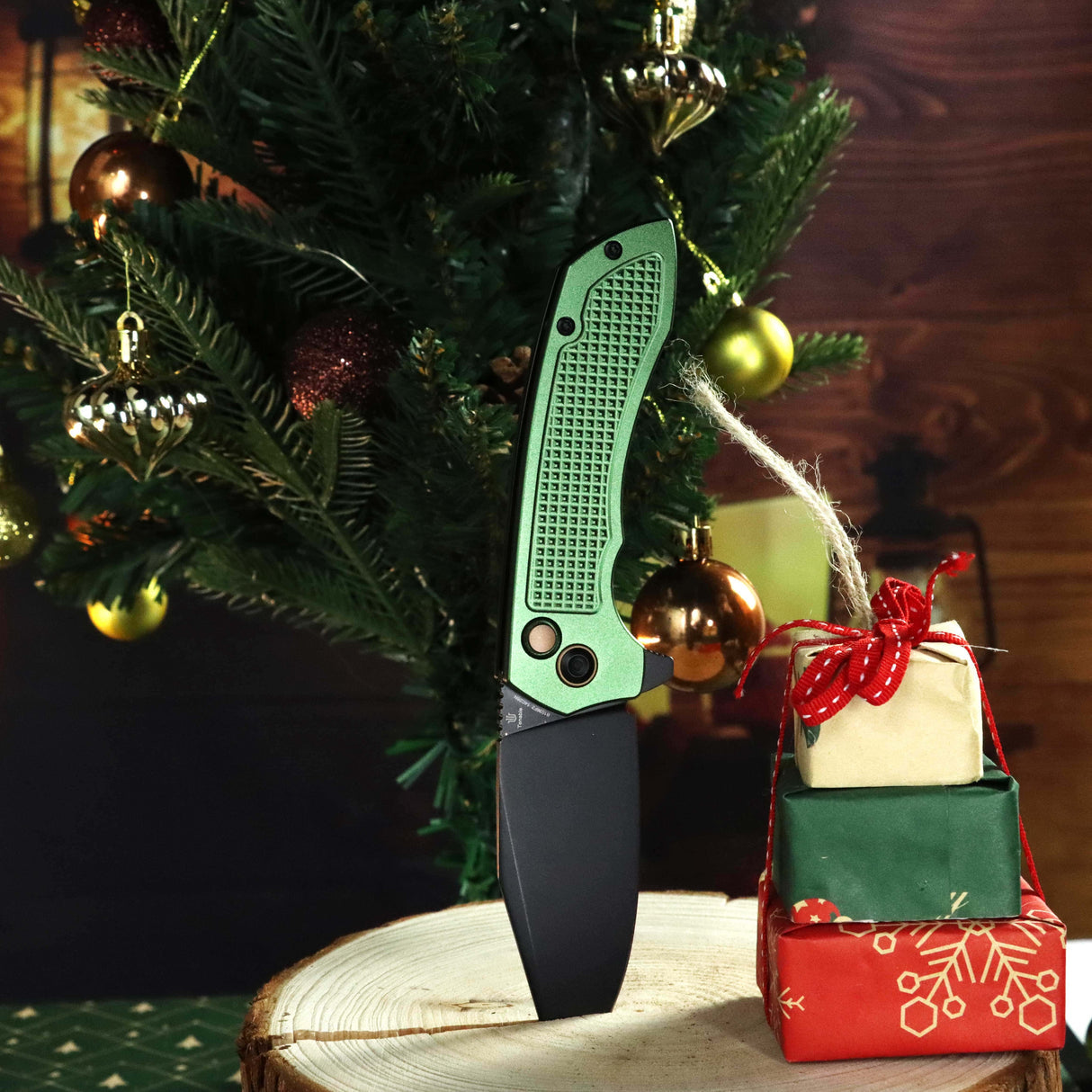 TENABLE KNIVES Entity Button Lock Folding Knife - 3.52'' Blackwash 14C28N Blade | Dark Green Aluminum Handle| Nalu Knives - B1036F2