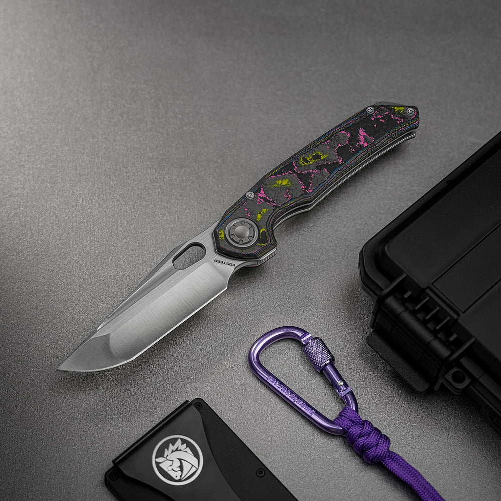 VOSTEED Thunderbird V- Vanchor Lock® (3.46" M390 Blade & CamoCarbon Handle) - A0322