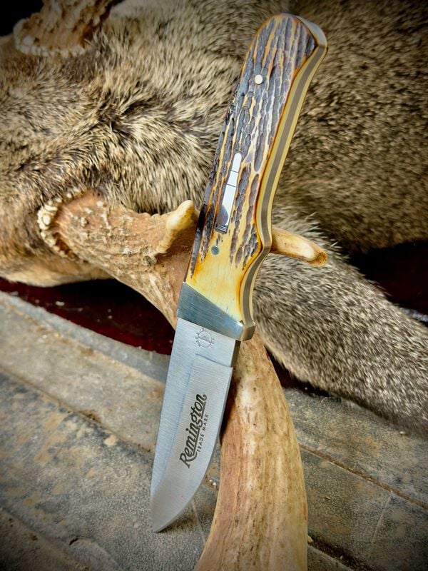 REMINGTON 2026 Bullet Knife - King of the Mountain, Fixed Blade