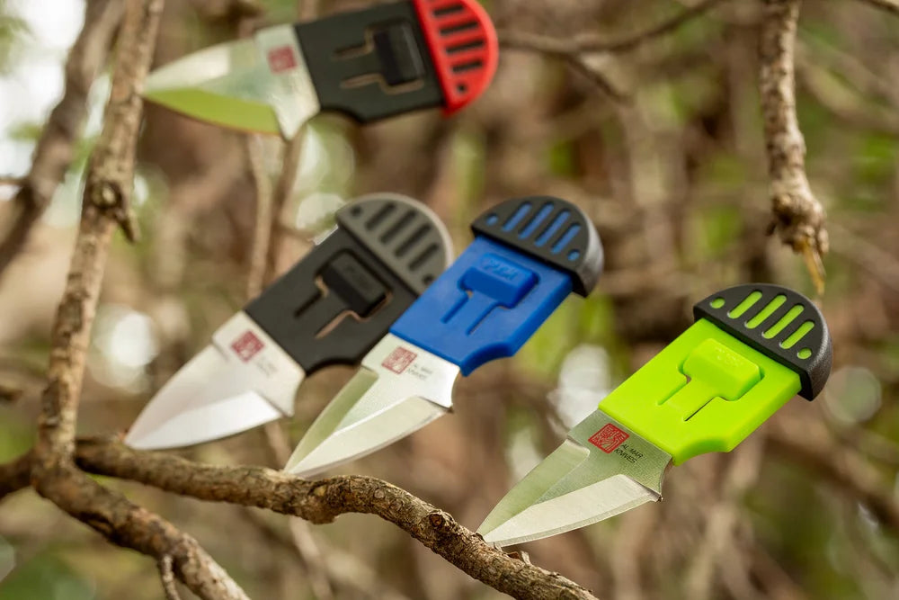 AL MAR 1.3" Stinger Keychain Red