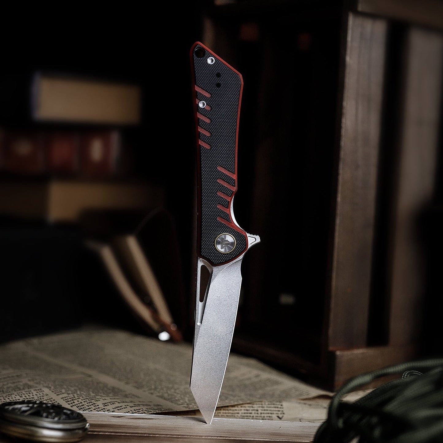 TRIVISA Monoceros-03RB Liner Lock Pocket Folding Knfe,3.38" 14C28N Steel Blade,G10 Handle