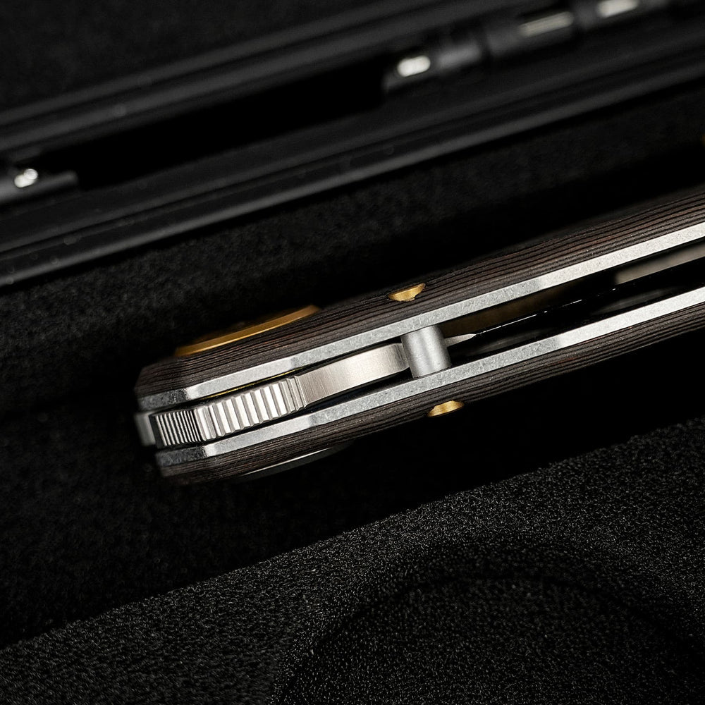 VOSTEED Thunderbird V- Vanchor Lock® (3.46" M390 Blade & FatCarbon Handle) - A0321
