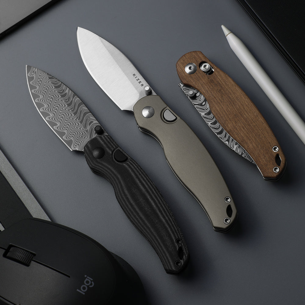 KIZER CUTLERY Phoca CD | Damascus | Mkuruti Wood | Clutch Lock
