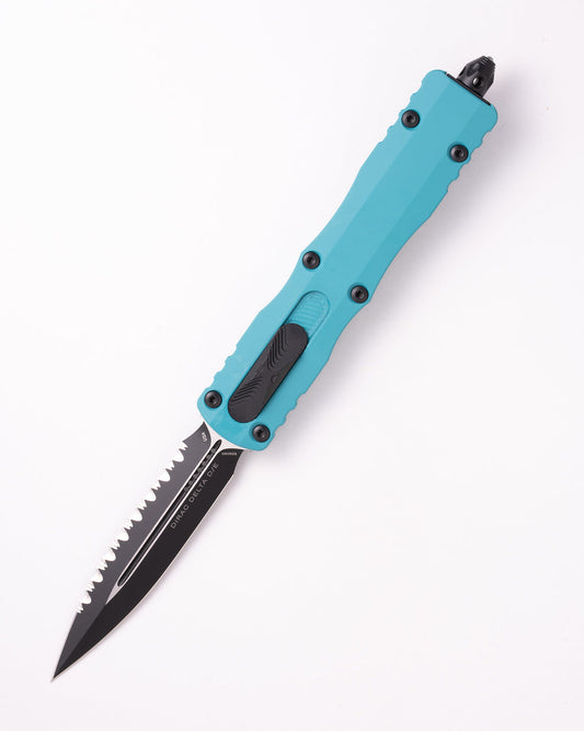 Microtech Gear Dirac Delta D/E Black Full Serrated Cyan (227-3CN)