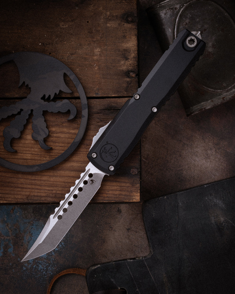 Microtech Gear ULTRATECH® GEN IV HELLHOUND SIGNATURE SERIES STONEWASH STANDARD (11194-10S)