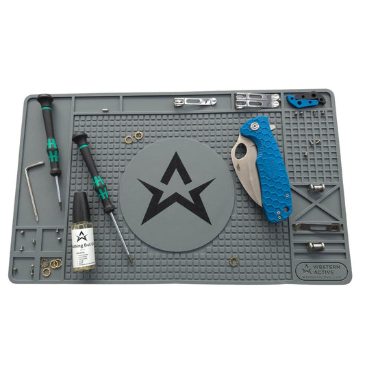 WESTERN ACTIVE Silicone Takedown Shop Mat 8.6" x 14.5"