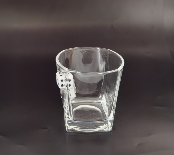 CALIBER GOURMET LAST MAN STANDING Dice Whiskey Glass