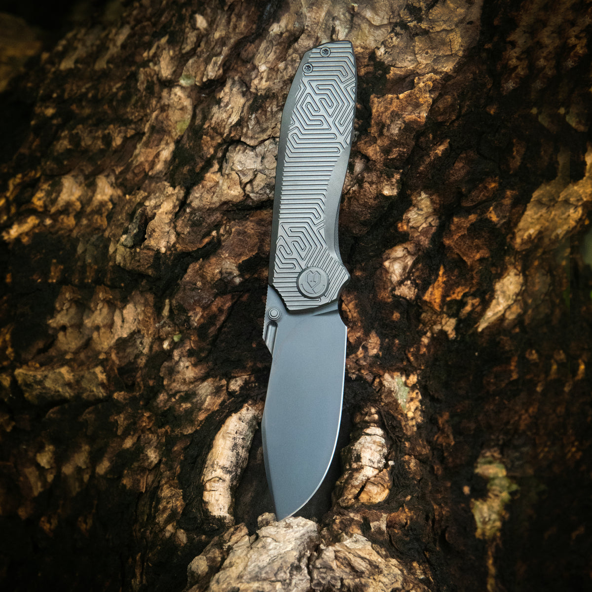 KB Agera Frame Lock Pocket Folding Knife Regular DLC Titanium w/ Maze Pattern Milling Handle 3.03'' Regular DLC M390 Blade KB437C