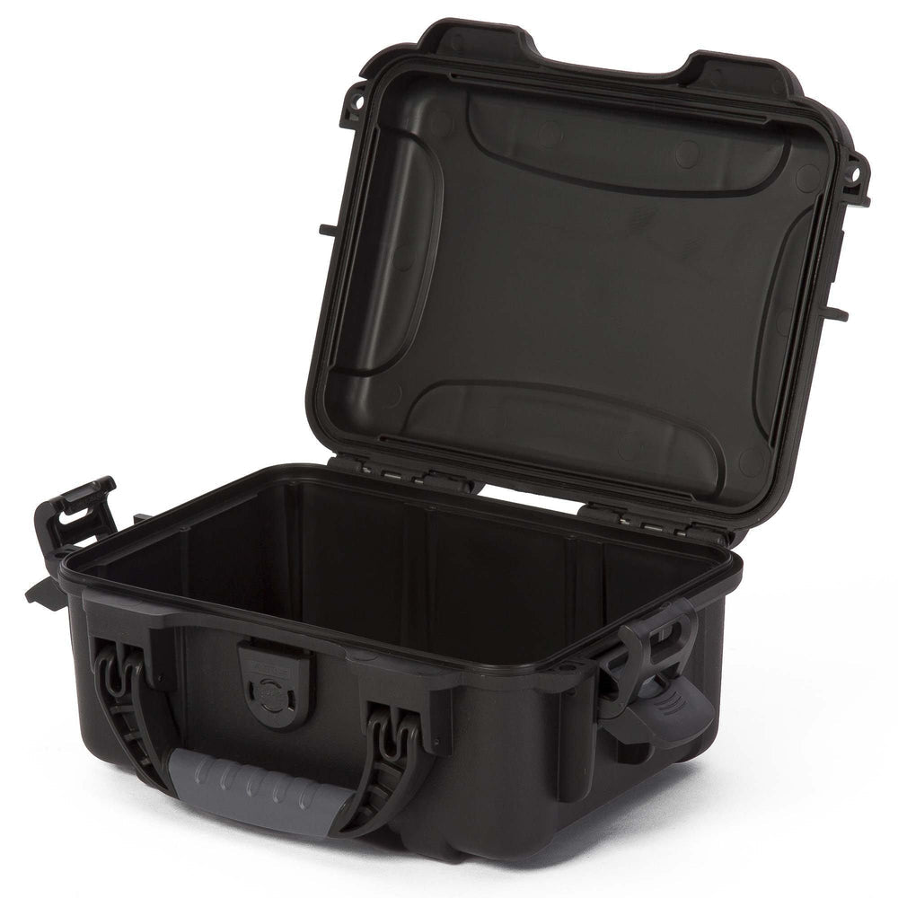 NANUK 904 - Black / Cubed Foam