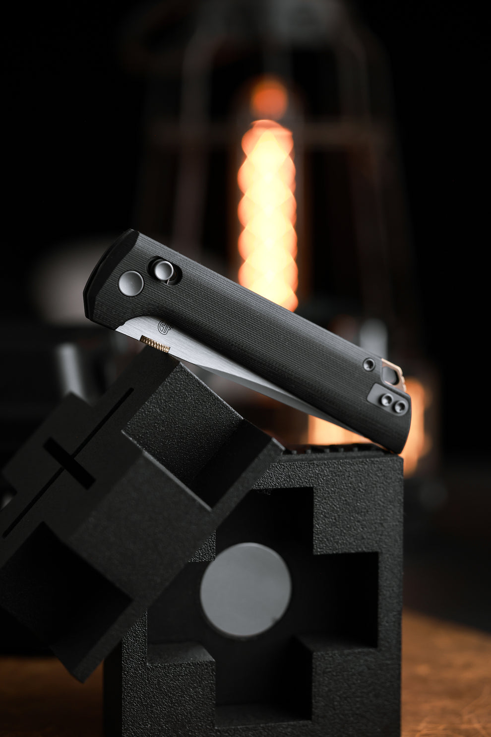NORTH MOUNTAIN BLADE 2418-BK-5 Crossbar Lock 5-Layer Copper Steel 3.5" Blade Japanese-style tactical folding knife