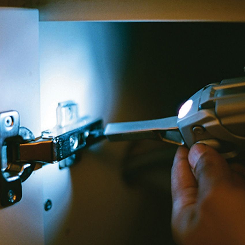 KELVIN TOOLS 23 Urban Ultra Tool