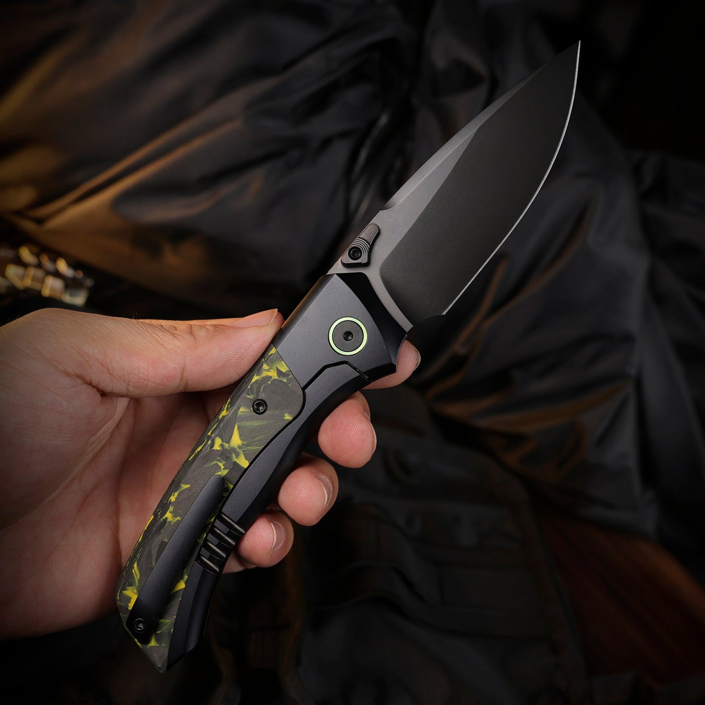REMETTE RT-Steed Innovative Button Frame Lock M390 Blade Titanium Carbon Fiber Handle Folding Pocket Knife RTWS-BH